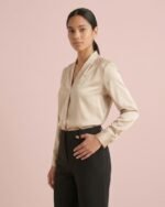 Blusa satinada champán - Imagen 2